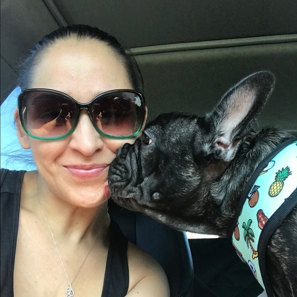 Meet your Posher, Micheline - Picture 2 of 2